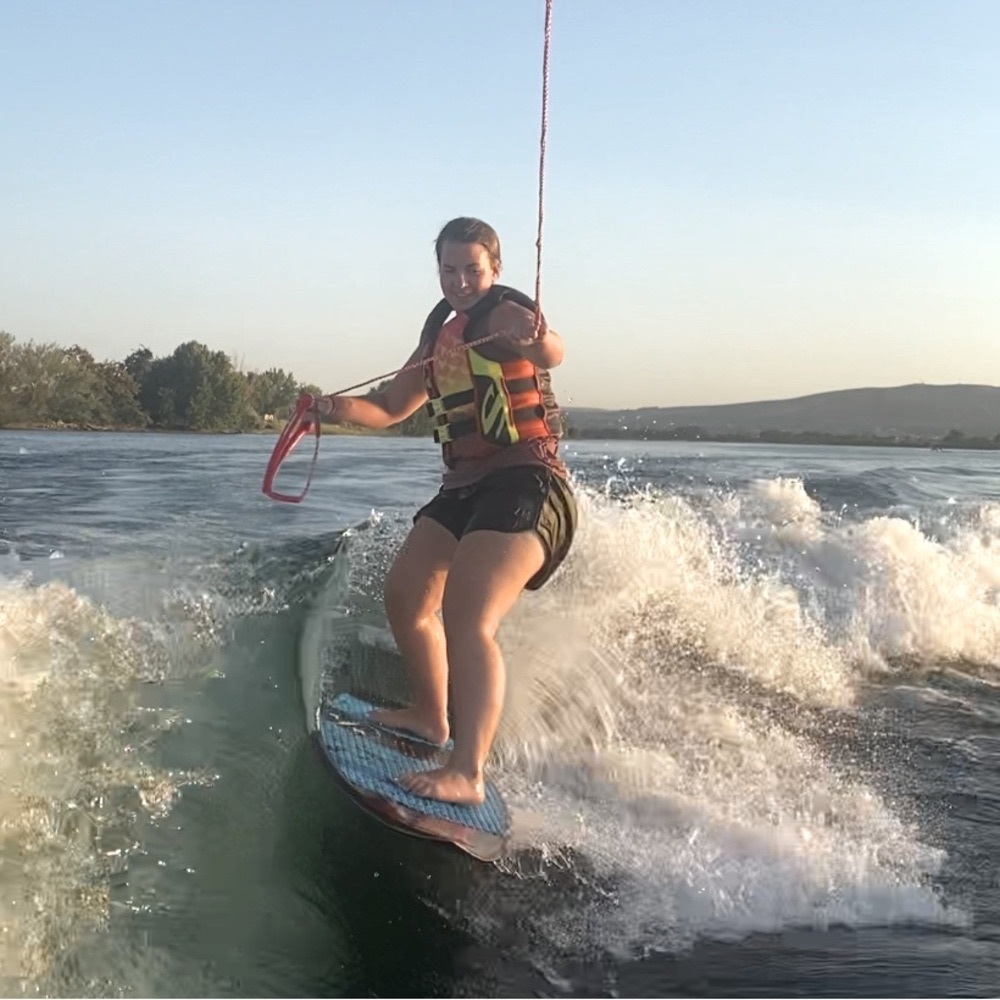 Meet your Posher, Elsie